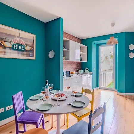 Appartement Monica's Place: A Friends' Inspired Lisboa