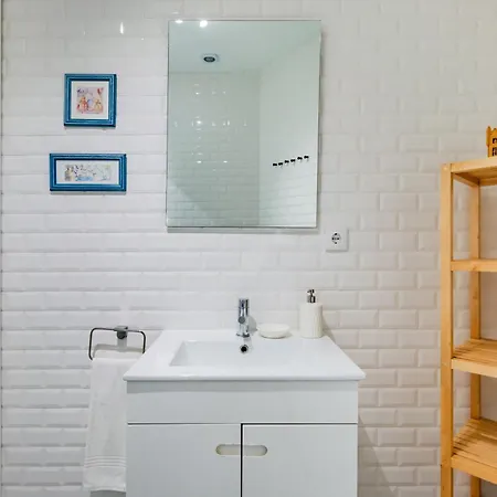 Monica's Place: A Friends' Inspired Апартаменты