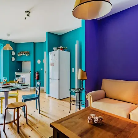 Monica's Place: A Friends' Inspired Lisboa