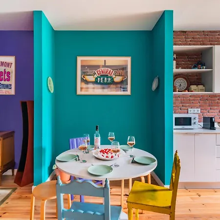 Monica's Place: A Friends' Inspired Appartement Lissabon